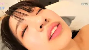 FC2PPV-4908628 爆乳刚毛熟女遭粗长猛插高潮痉挛