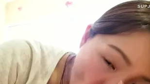 FC2PPV-3283841 准主播少女双穴狂插高潮不止