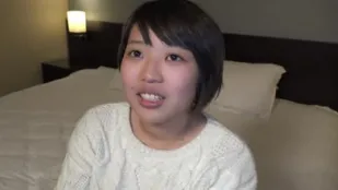 FC2PPV-4685859 为还债献身的丰满21岁女孩
