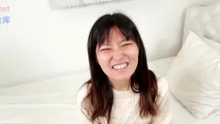 FC2PPV-3150947 名校千金二十一岁首播即高潮