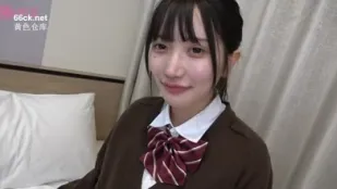 FC2PPV-2519228 顶着可爱脸蛋却拥有H罩杯巨乳制服下隐藏