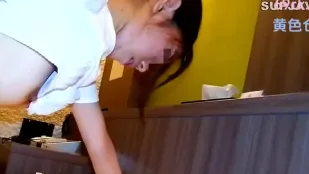 FC2PPV-4676297 拥有男友的顶级教练被种马征服