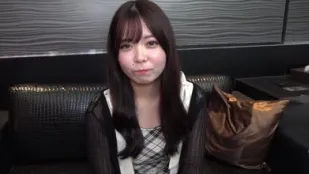 FC2PPV-4724358 超敏感黑发美女