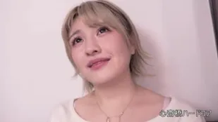 FC2PPV-4722539 毛茸茸白皙荡妇舞者辣妹老婆性欲爆炸边缘