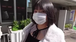 FC2PPV-4529648 超级淫乱的G杯爆乳人妻