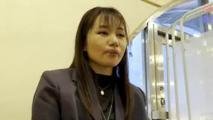 FC2PPV-3230923 巨乳网袜美发姐狂榨精液沦陷
