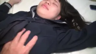 FC2PPV-4692217 黑长直水手服少女清纯外表下的疯狂高潮