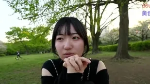 FC2PPV-4926279 处女岁初尝性爱全程灌精潮喷