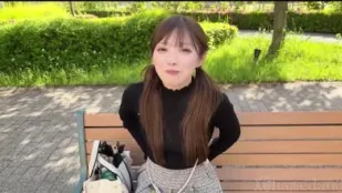 FC2PPV-4692848 因不纯动机报名的20岁护理系女生