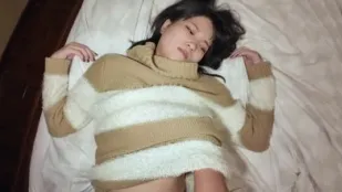 FC2PPV-4483846 美肌翘臀美巨乳极上身体美人女大学生