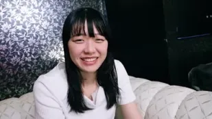 FC2PPV-4473620 认真出会希望大学生说服带爱酒店操