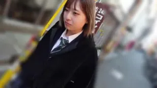 FC2PPV-4242545 学校翘课中的美形学生