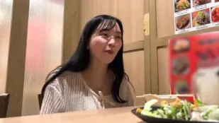 FC2PPV-4588829 零遭遇的31岁失意美女老师麻友我射出大量浓稠精液