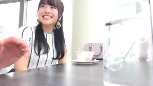 FC2PPV-3718790 温室里长大的女大学生
