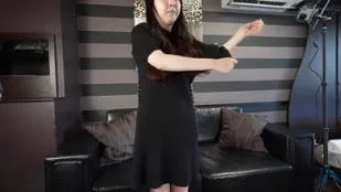 FC2PPV-3851957 拥有白皙纤细身材和G罩杯美胸的纯真女大学生