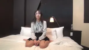FC2PPV-4586357 街头问卷诱入酒店尽享纤细光滑美肌