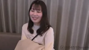 FC2PPV-3304460 一位刚生完孩子的妈妈她担心无法和丈夫做爱