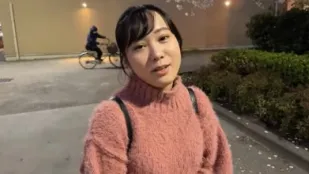 FC2PPV-3335719 双腿颤抖着达到高潮
