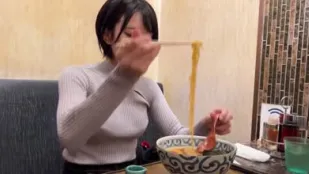 FC2PPV-3249673 可爱的拉面店员