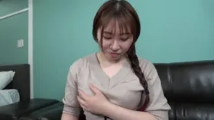 FC2PPV-3349980 美丽纯真的人妻充满成人的性感魅力
