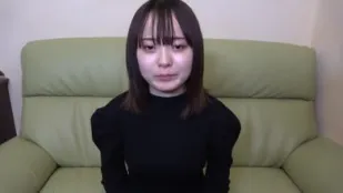 FC2PPV-3376374 把希望成为偶像的女孩子称为面谈h