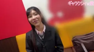 FC2PPV-4759214 立志成为地下偶像的硬核宅女