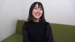 FC2PPV-3123185 面带微笑的快餐女服务员