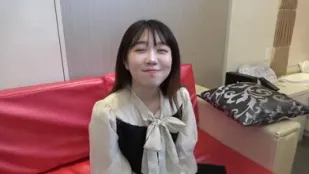 FC2PPV-3103151 用甜美的声音和迷人的个性吸引着男人