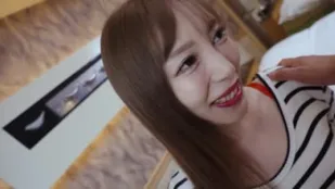 FC2PPV-4577442 怎么看都令人心动的诱惑美女