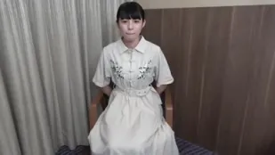 FC2PPV-4588403 中出爱笑清纯美少女