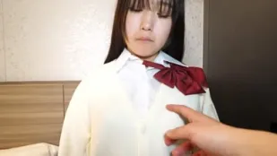 FC2PPV-3192120 经常在夜店玩的女学生