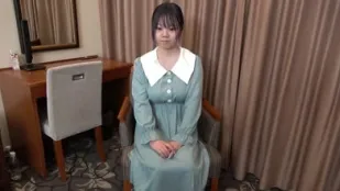 FC2PPV-3056477 拥有H罩杯巨乳的少女学生