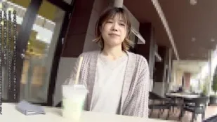 FC2PPV-2904400 只需插入阴茎即可瞬间达到高潮的高挑美人妻