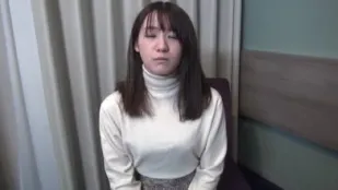 FC2PPV-2842389 白衣天使鲜为人知的一面