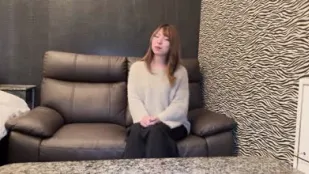FC2PPV-4588771 关西美人妻天使之声治愈关西 偷偷摘套