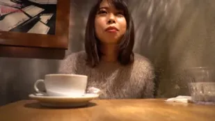 FC2PPV-2684116 把新婚妻子送到家里给朋友内射