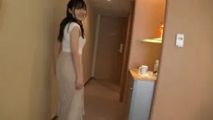 FC2PPV-4776427 偶像美女艾琳娜