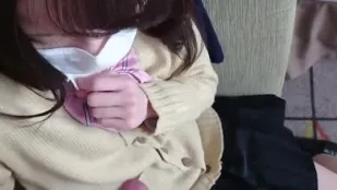 FC2PPV-4582297 寝取纤细美女愧疚