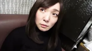 FC2PPV-1882019 沉迷于男公关偷偷动用了家里的积蓄让男公关在她体内高潮