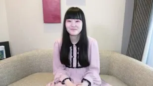 FC2PPV-1900173 小胸的女孩