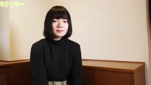 FC2PPV-1822932 拥有娃娃脸的大学生