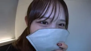 FC2PPV-4810548 漂亮的女孩将被内射的精液全部从两腿间喷涌而出