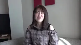 FC2PPV-1728986 拥有F罩杯的高级日本餐厅员工