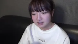 FC2PPV-1594206 可爱到极致的纯真美女