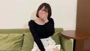 FC2PPV-4713235 立志偶像的20岁专科生超S级口交表情
