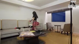 FC2PPV-1288855 振动器被插入她的阴道导致她痉挛并达到高潮