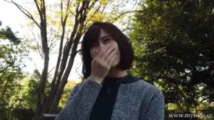 FC2PPV-1251482 美丽的已婚妇女被她的导演强X了
