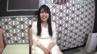 FC2PPV-1267366 美丽整洁的黑发女孩