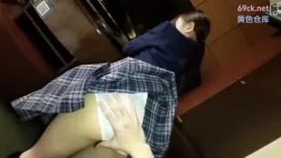FC2PPV-1206782 清纯白皙的女孩