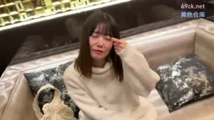 FC2PPV-4842720 身材丰满的妻子被丈夫介绍给情人